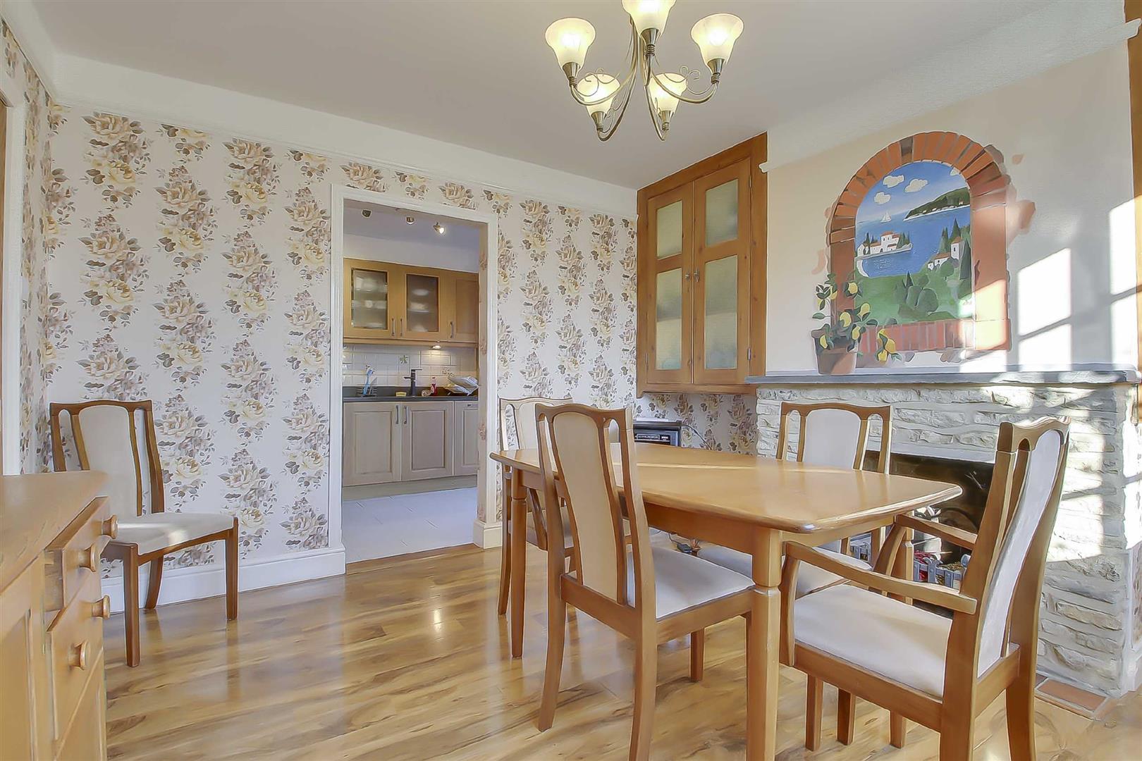 Yardley Road, Cosgrove, Milton Keynes